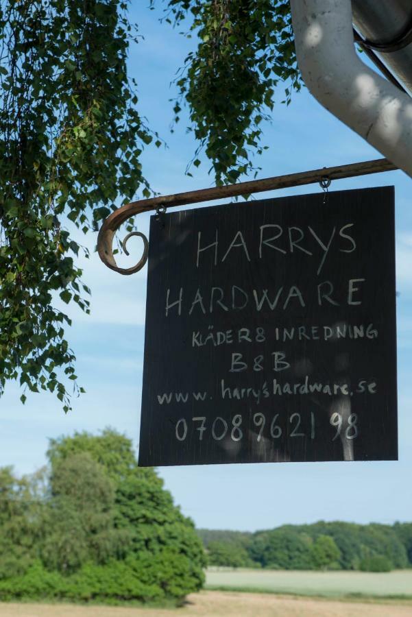 Harrys Hardware Home Brosarp Bagian luar foto